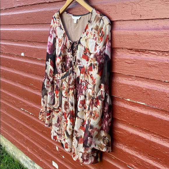 Boston Proper Lace Up Neckline Floral Chiffon Flounce Sleeve Top Women's Size M - Picture 5 of 8